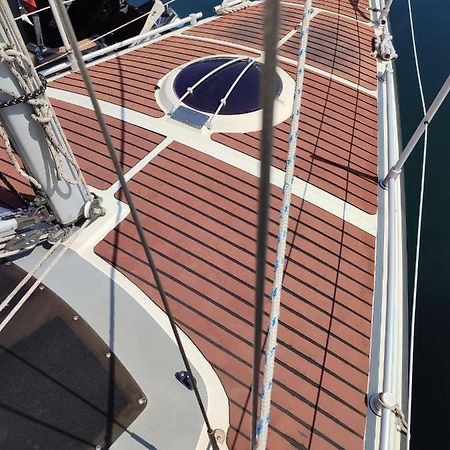 Bateau A Quai St Raphael, 4 Couchages , Voilier Etap 28I Hotel Saint-Raphael  Luaran gambar