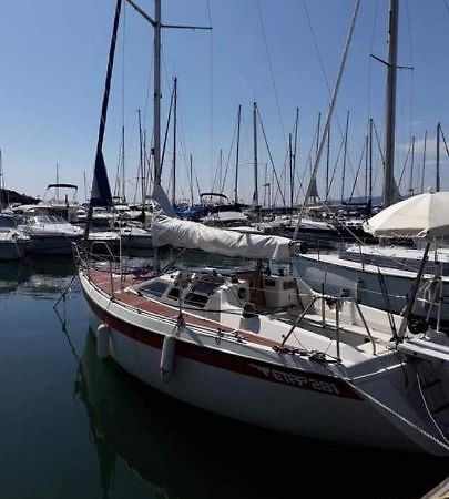 Bateau A Quai St Raphael, 4 Couchages , Voilier Etap 28I Hotel Saint-Raphael  Luaran gambar