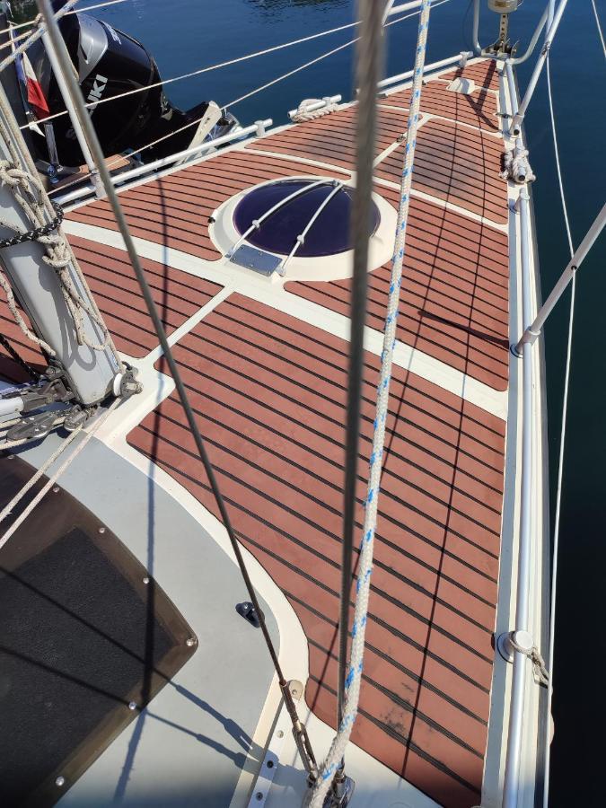 Bateau A Quai St Raphael, 4 Couchages , Voilier Etap 28I Hotel Saint-Raphael  Luaran gambar
